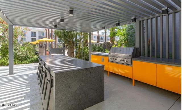 20350 N 7th Avenue 1, Phoenix, AZ 85027