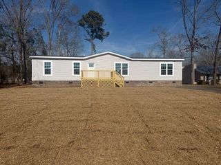 1446 Litzler Drive, Manning, SC 29102