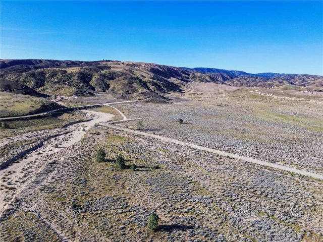 10000 195th West, Lancaster, CA 93536