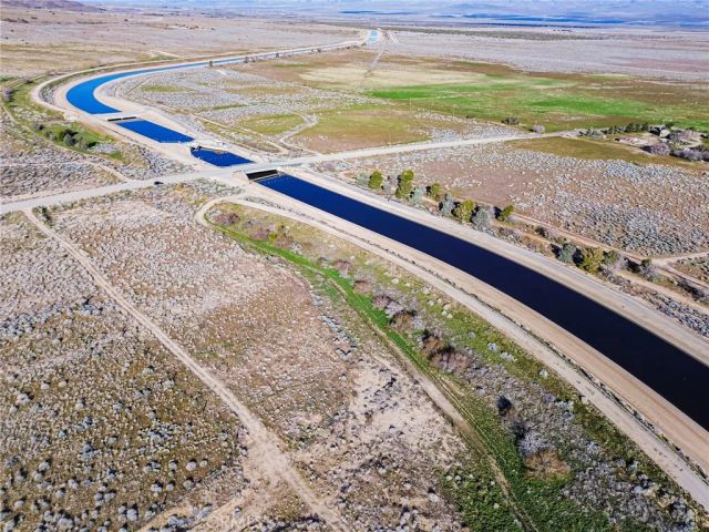 10000 195th West, Lancaster, CA 93536