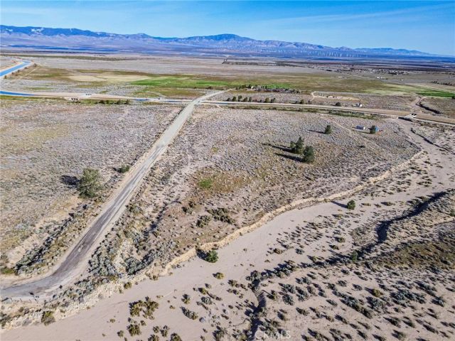 10000 195th West, Lancaster, CA 93536