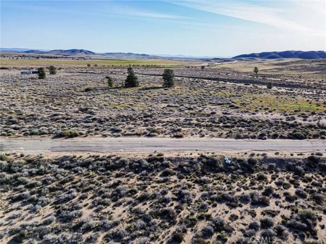 10000 195th West, Lancaster, CA 93536