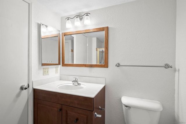 6972 Camino Amero, San Diego, CA 92111