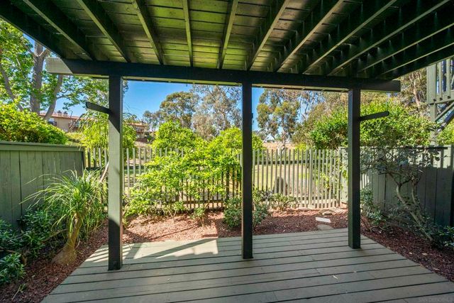 6972 Camino Amero, San Diego, CA 92111