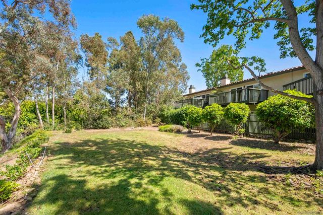 6972 Camino Amero, San Diego, CA 92111