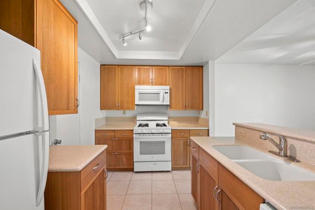 6972 Camino Amero, San Diego, CA 92111