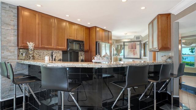 5320 GULF OF MEXICO DRIVE 101, Longboat Key, FL 34228