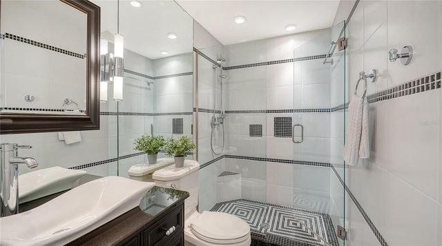 5320 GULF OF MEXICO DRIVE 101, Longboat Key, FL 34228
