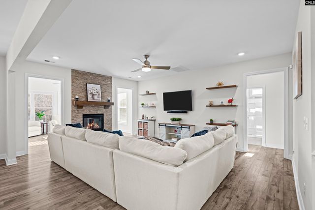 405 Litchfield Lane, Lexington, SC 29072