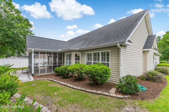 101 Cedar Tree Lane, Calabash, NC 28467