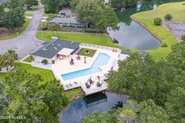 101 Cedar Tree Lane, Calabash, NC 28467