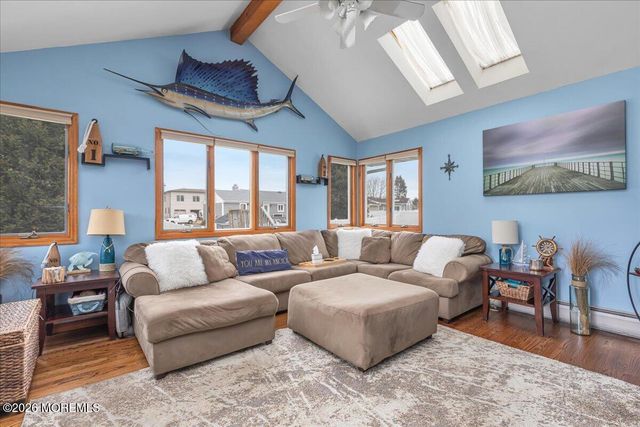 44 Stevens Avenue, West Long Branch, NJ 07764