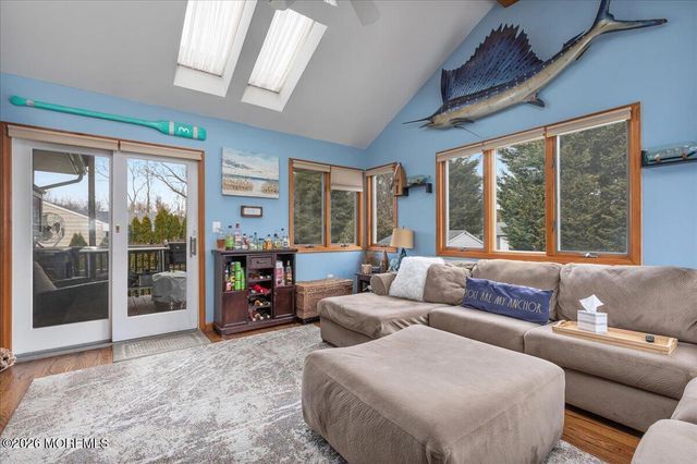 44 Stevens Avenue, West Long Branch, NJ 07764