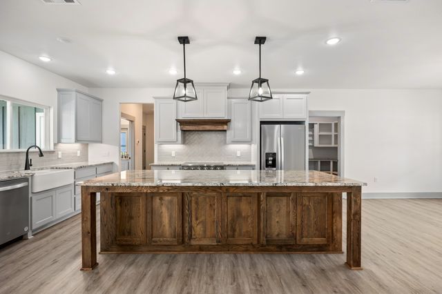 253 Caro Drive, West Tawakoni, TX 75474