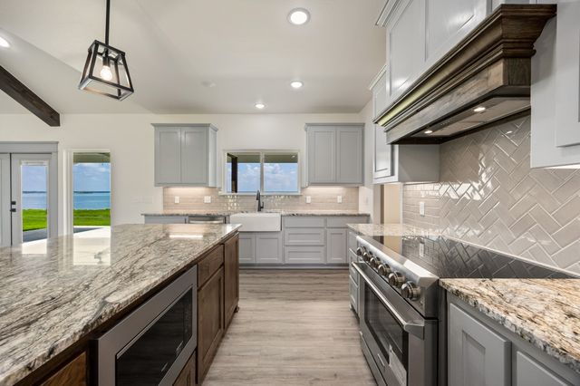 253 Caro Drive, West Tawakoni, TX 75474