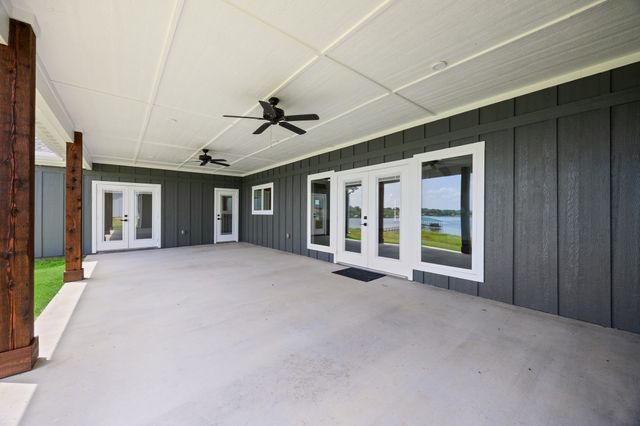 253 Caro Drive, West Tawakoni, TX 75474