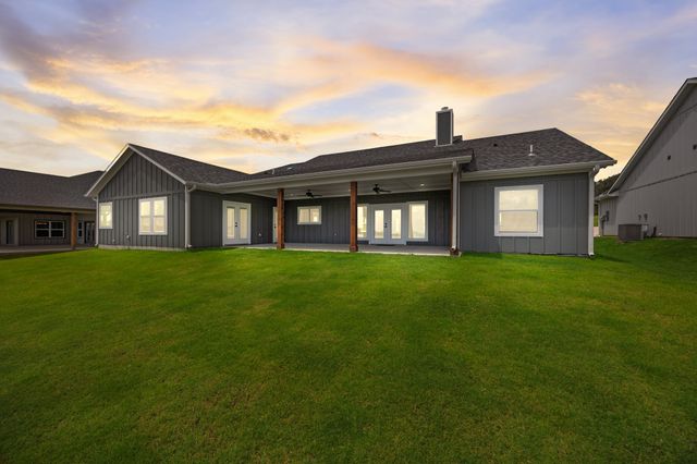 253 Caro Drive, West Tawakoni, TX 75474