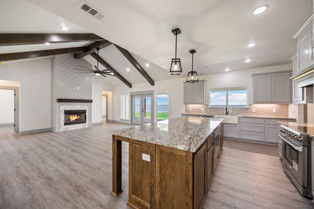 253 Caro Drive, West Tawakoni, TX 75474