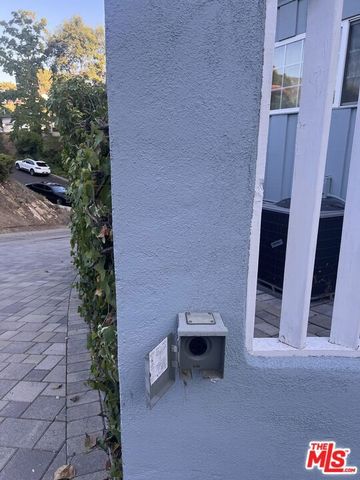 9631 CRYSTAL VIEW Drive, Tujunga (los Angeles), CA 91042