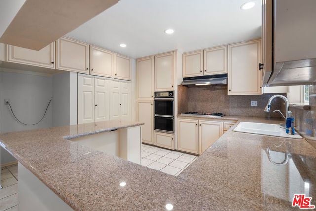 9631 CRYSTAL VIEW Drive, Tujunga (los Angeles), CA 91042