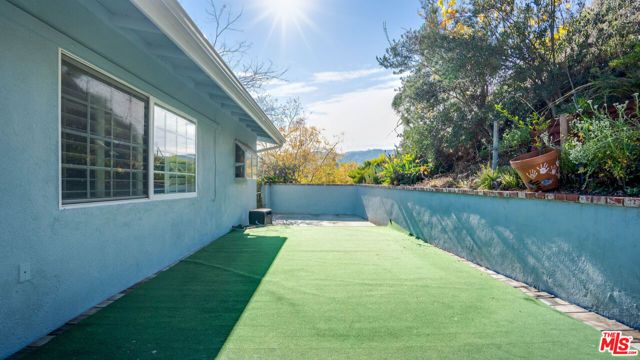 9631 CRYSTAL VIEW Drive, Tujunga (los Angeles), CA 91042