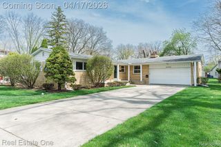 25822 Acacia Street, Southfield, MI 48033