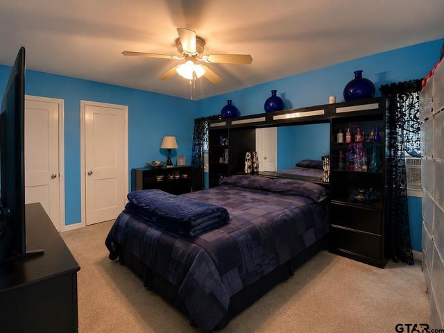 2821 Van Hwy, Tyler, TX 75702