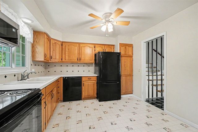 6320 Hampton Street, Portage, MI 49024