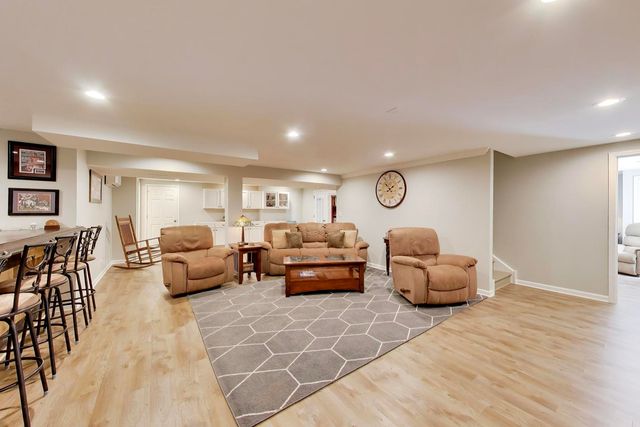 12455 Carver Lane, Huntley, IL 60142