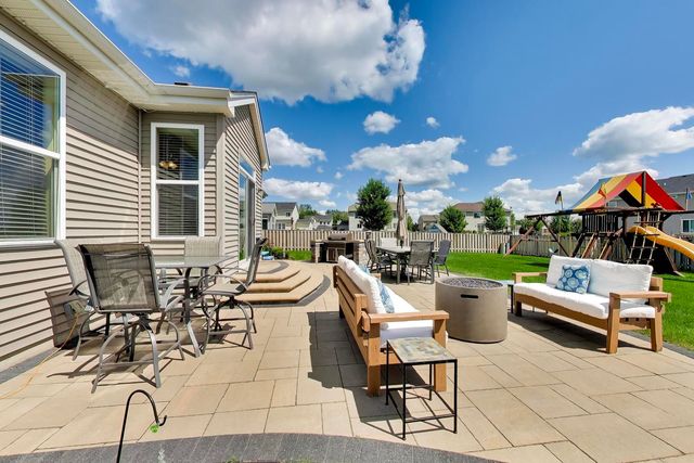 12455 Carver Lane, Huntley, IL 60142