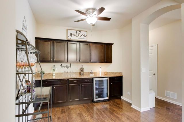 12455 Carver Lane, Huntley, IL 60142