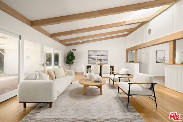 2730 Anchor Avenue, Los Angeles, CA 90064