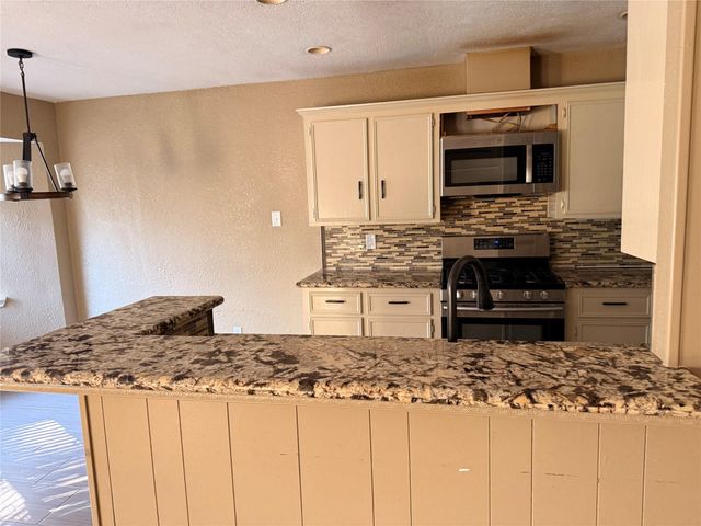 13726 Rampchester Lane, Houston, TX 77015