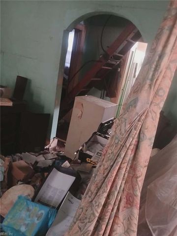 1709 Des Moines AVE, Portsmouth, VA 23704