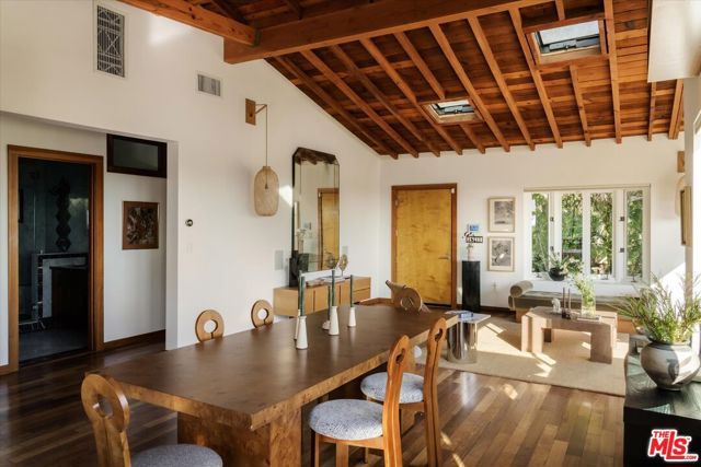 1811 Micheltorena Street, Los Angeles, CA 90026