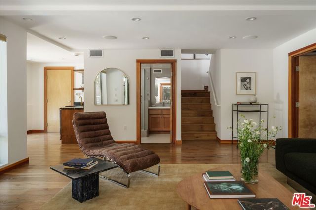 1811 Micheltorena Street, Los Angeles, CA 90026