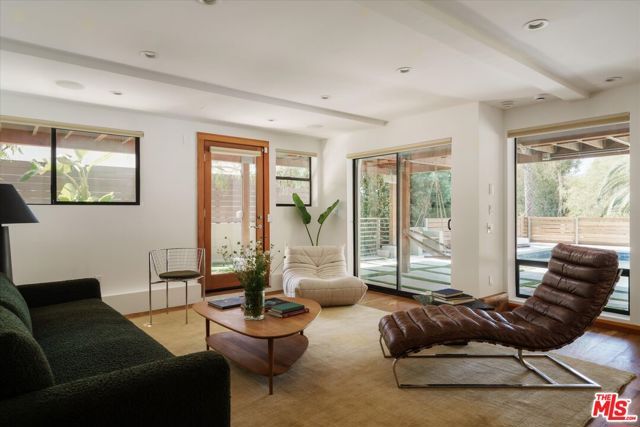 1811 Micheltorena Street, Los Angeles, CA 90026