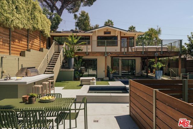 1811 Micheltorena Street, Los Angeles, CA 90026