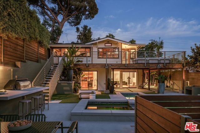 1811 Micheltorena Street, Los Angeles, CA 90026