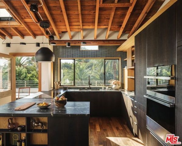 1811 Micheltorena Street, Los Angeles, CA 90026