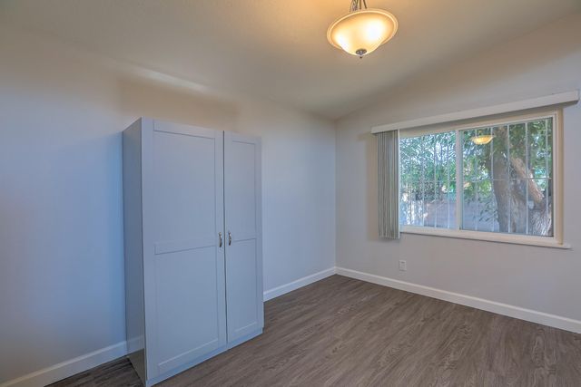 3713 Palo Duro Avenue NE, Albuquerque, NM 87110