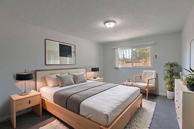 3713 Palo Duro Avenue NE, Albuquerque, NM 87110