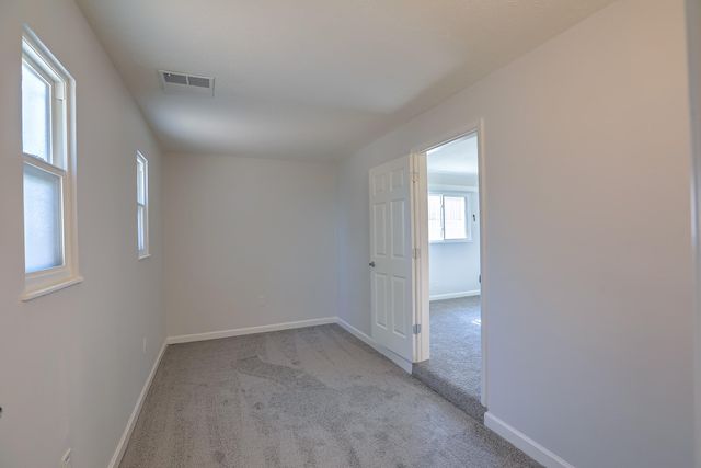 3713 Palo Duro Avenue NE, Albuquerque, NM 87110