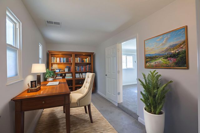 3713 Palo Duro Avenue NE, Albuquerque, NM 87110