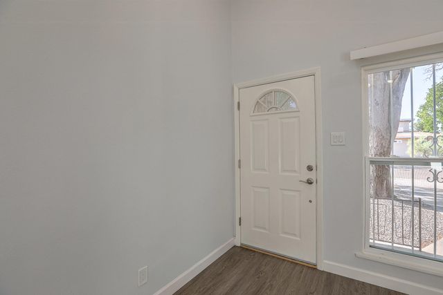 3713 Palo Duro Avenue NE, Albuquerque, NM 87110