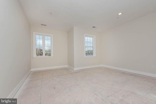 9626 HARFORD RD, Parkville, MD 21234