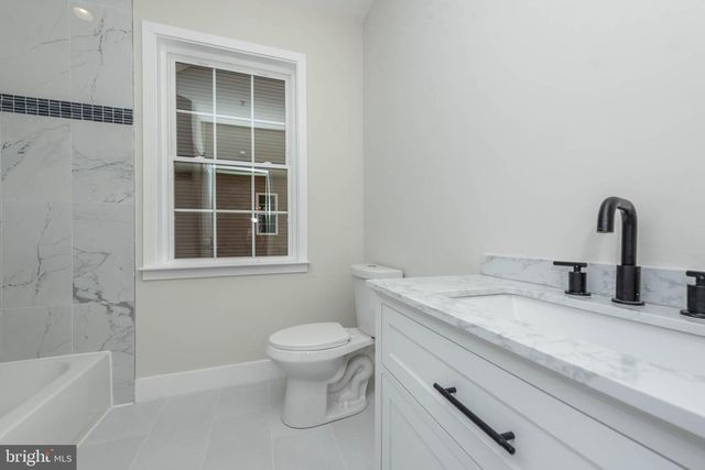 9626 HARFORD RD, Parkville, MD 21234