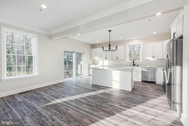 9626 HARFORD RD, Parkville, MD 21234