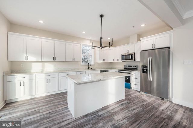 9626 HARFORD RD, Parkville, MD 21234