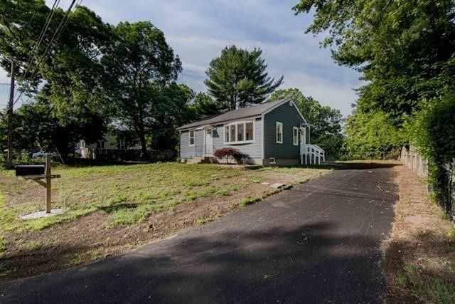 19 Nadeau Drive, Wrentham, MA 02093
